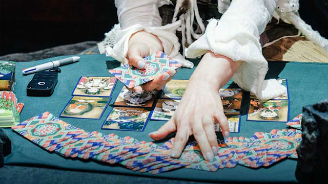 Disney+《天机试炼场》掀起算命热潮！12位参赛命理师IG、预约方式一次看