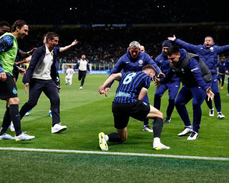 Calhanoglu inspires Inter fightback to sink Como and reach Coppa Italia final