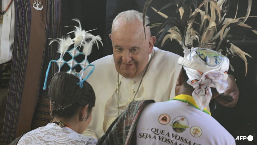 Pope Francis arrives in Timor-Leste, crowd may reach 750,000 Pope Francis arrives in Timor-Leste, crowd may reach 750,000