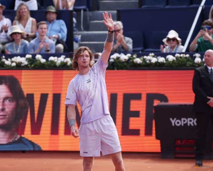 Rublev sets up Barcelona final showdown with Fils