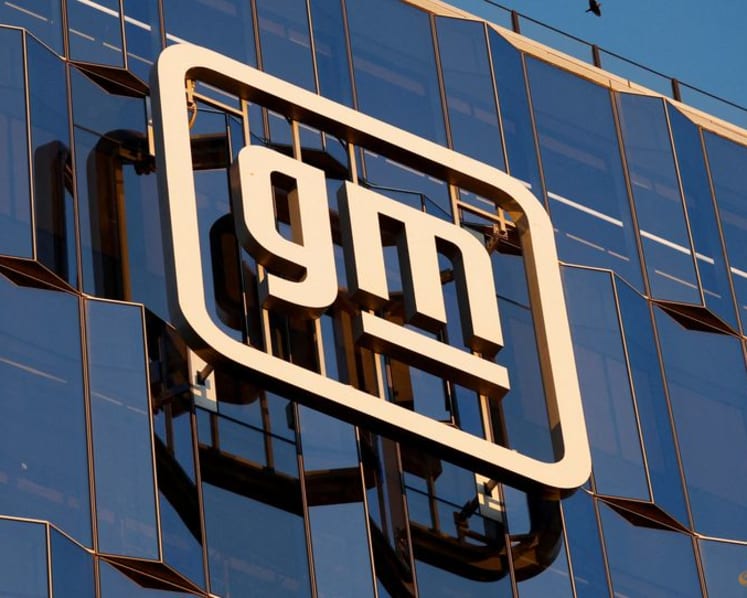 Exclusive-GM-LG battery company delays return of laid-off workers to Ohio plant