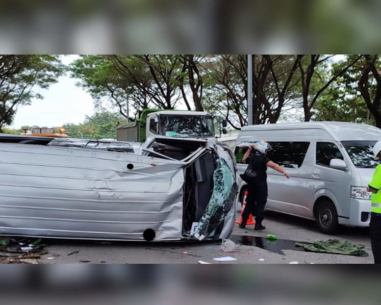 6-year-old among accident victims taken to hospital after minibus overturns along CTE