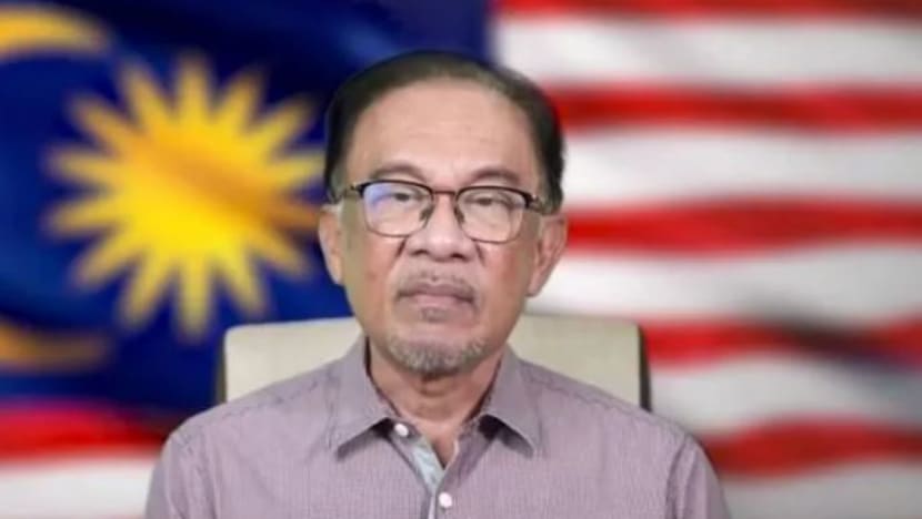 Jangan terpedaya sikap gelojoh kerajaan yang mahu pilihan raya diadakan sekarang: Anwar Ibrahim Jangan terpedaya sikap gelojoh kerajaan yang mahu pilihan raya diadakan sekarang: Anwar Ibrahim