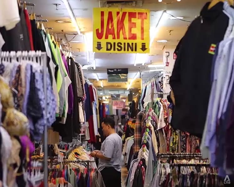 Indonesia tightens second-hand clothing import ban, hitting sellers and thrifty shoppers