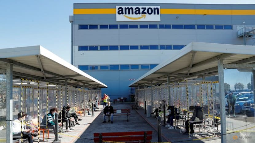 Exclusive-Italian prosecutors seek trial for Amazon, four execs over alleged $1.4 billion tax evasion