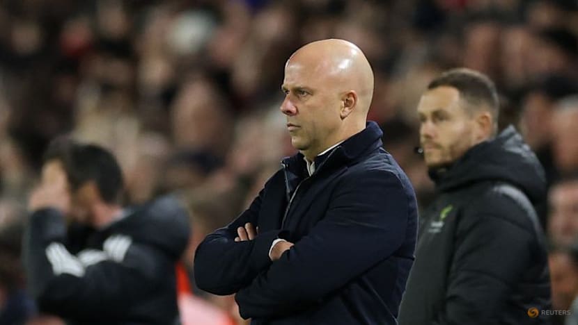 Liverpool's Slot wants no repeat of chaotic draw in Leeds rematch