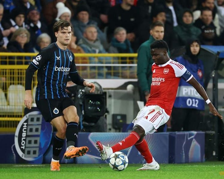 Arsenal make it six out of six with easy win over Club Brugge