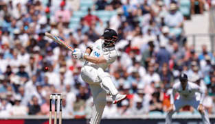 New Zealand reach 75-2 at lunch on first day of second test v England