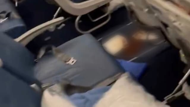 乘客腹泻“褐色物”喷满地 达美航班起飞两小时急返航