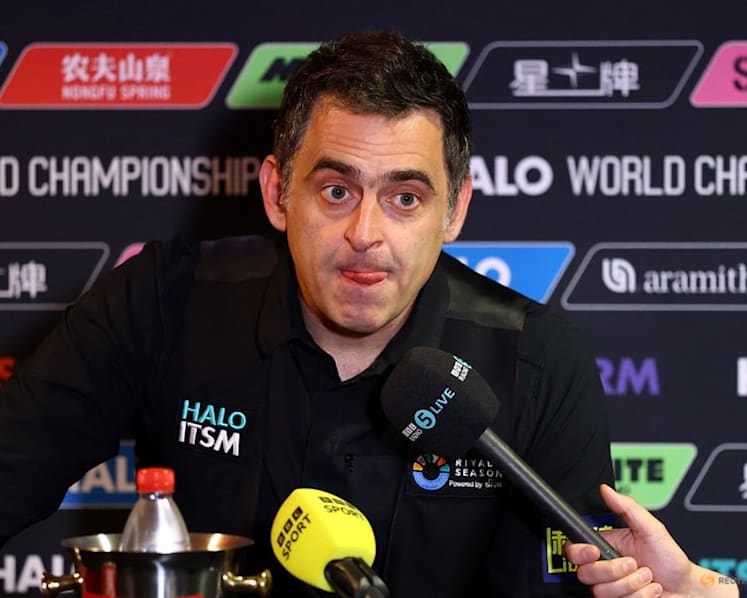 Snooker-O'Sullivan scores the highest break in professional snooker with a 153 against Day