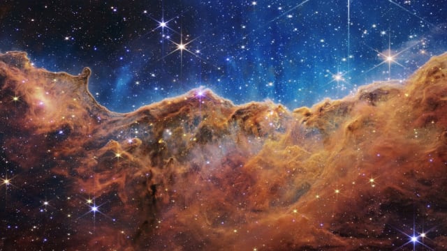 NASA发布詹姆斯·韦伯太空望远镜全彩图像