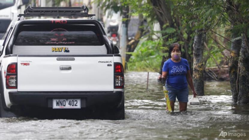Typhoon Molave displaces thousands, floods villages in Philippines
