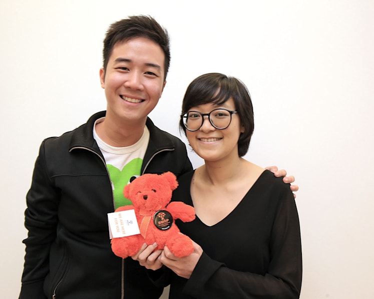 Emotional scenes as donor, recipient meet for first time