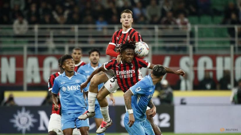Napoli extend lead at the top with 2-0 win at Milan Napoli extend lead at the top with 2-0 win at Milan