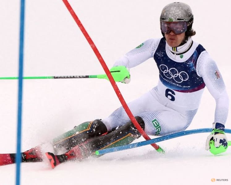 Alpine skiing-Swiss men dominate with record eight-medal haul, Pinheiro Braathen brings samba to Stelvio