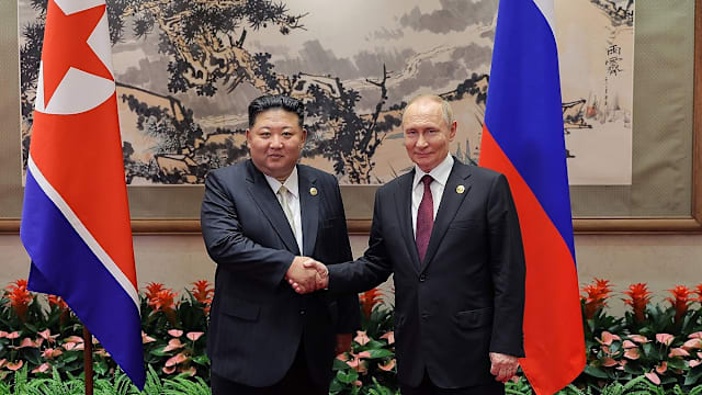 金正恩据报致函普京 称会无条件支持俄政策