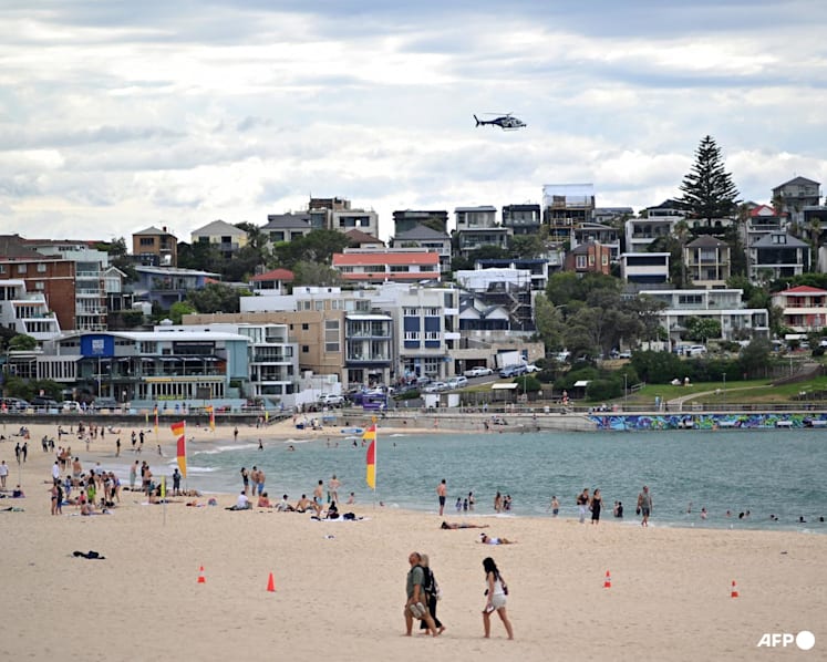 Australia passes tougher laws on guns, hate crimes after Bondi shooting