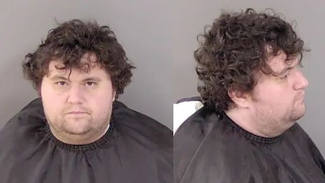 美国佛州男子涉杀害祖母再盗刷其信用卡