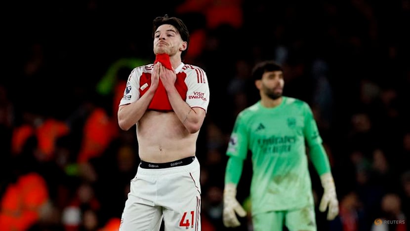 Arsenal under pressure as Premier League title race heats up