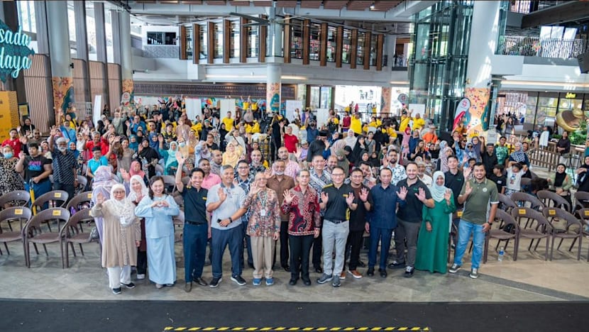 Usaha kolektif masyarakat & program Maybank bantu keluarga memerlukan, semarakkan semangat Ramadan