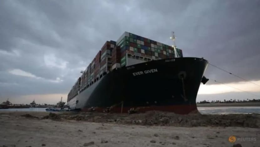 Mahkamah benarkan Terusan Suez terus tahan Ever Given, kata peguam