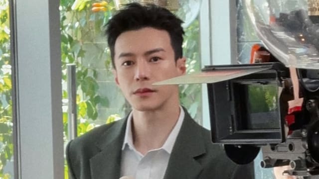 中国市场竞争激烈，王冠逸感恩仍有戏拍