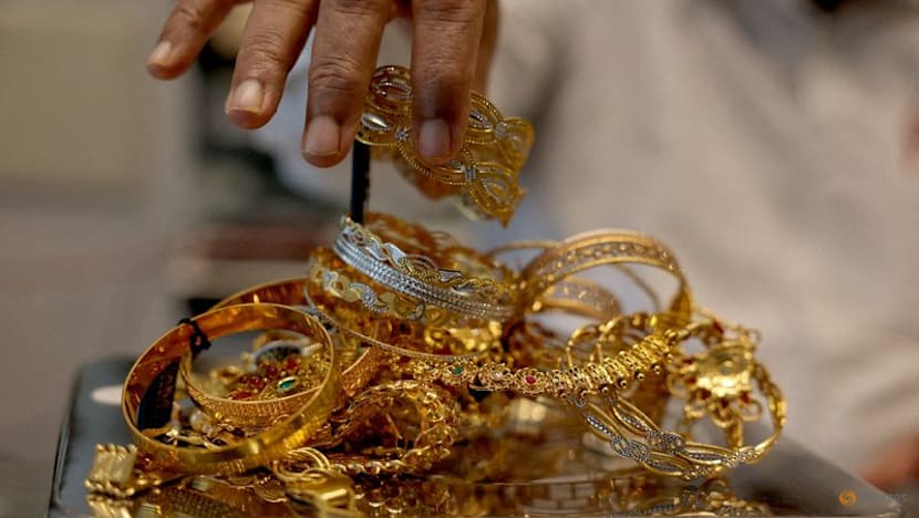 HSBC expects gold's 'bull wave' to hit $5,000/oz in 2026