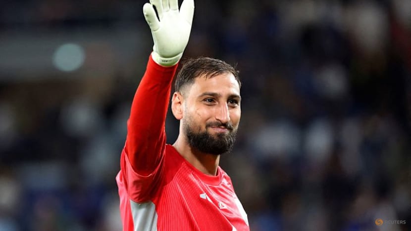 Donnarumma is a different kind of keeper than Ederson, Guardiola says