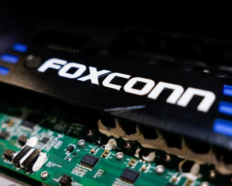 Foxconn third-quarter revenue hits record, misses market forecast