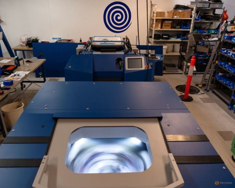 Defense startups raid auto and fracking sectors for parts to speed weapons output