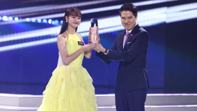 何睿烔夺《才华横溢出新秀2024》冠军！