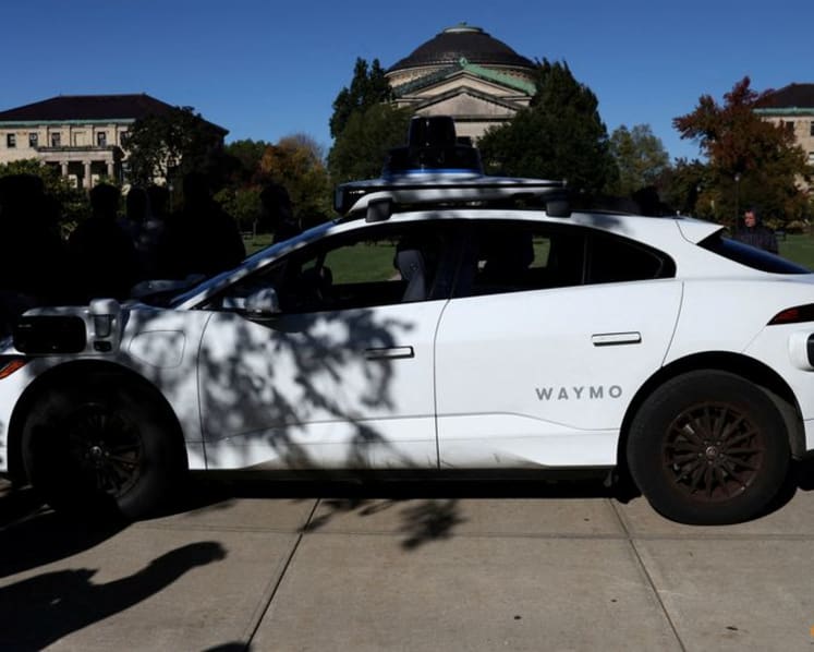 Waymo launches robotaxi freeway service in San Francisco, LA, Phoenix