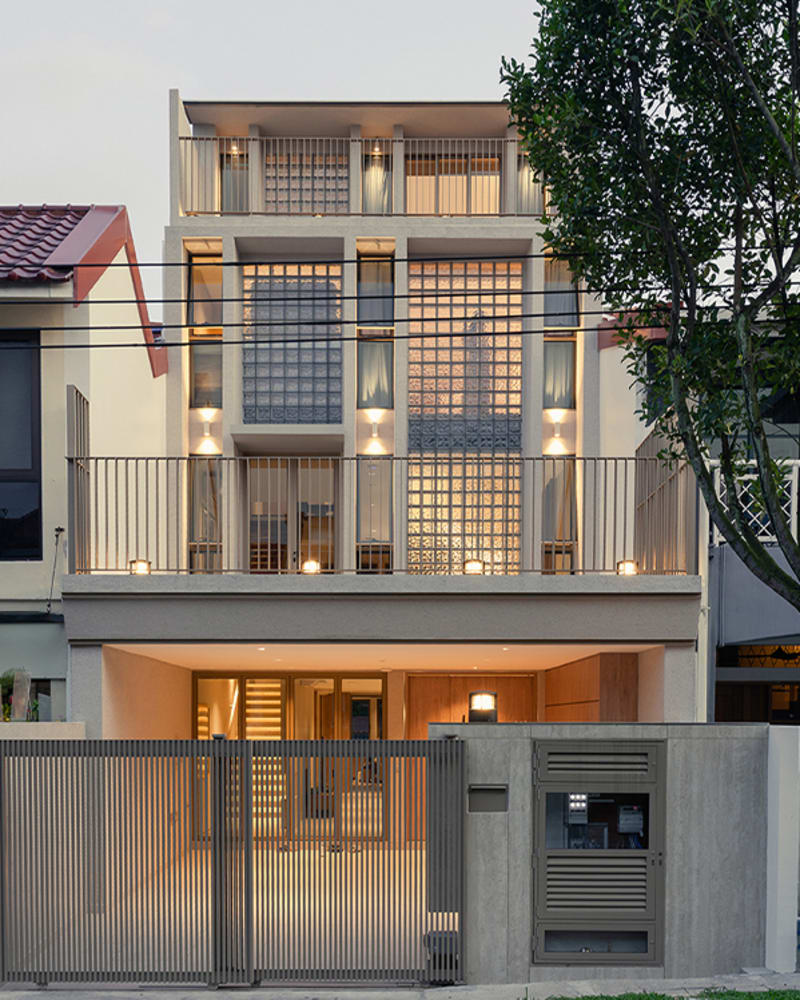 An architect was inspired by a Ginza landmark for this house’s facade 