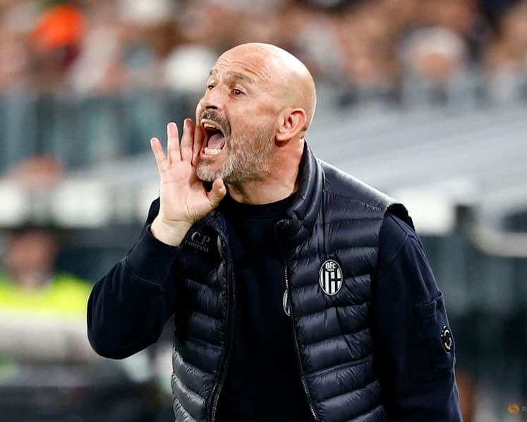 Coach Italiano leaves Bologna amid Napoli links