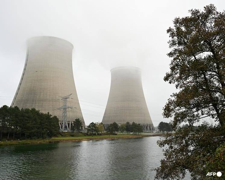 France shuts down nuclear reactors in heatwave precaution