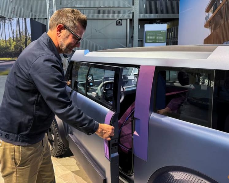 Dacia challenges low-cost Chinese EVs with prototype 15,000 euro mini-car