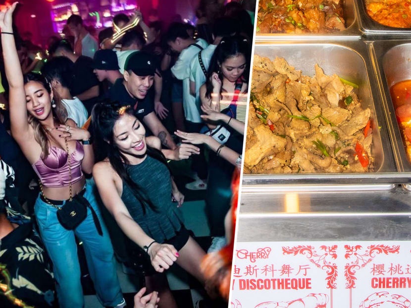 Nightclub Sets Up Cai Png Stall On Its Dancefloor During Lunchtime