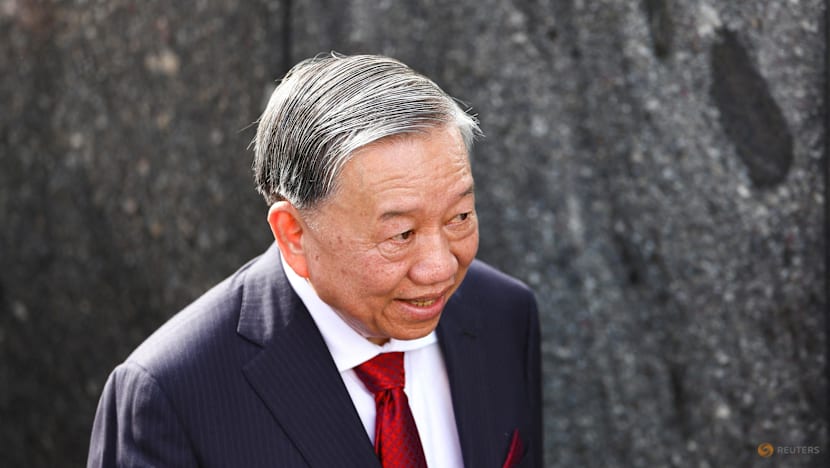 Vietnam's top leader to visit North Korea 