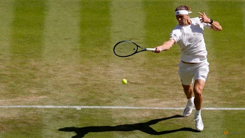 Zverev stands tall to see off Royer and reach Wimbledon third round