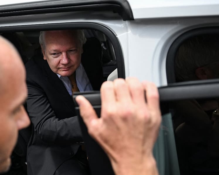 Commentary: The Biden administration’s pursuit of Julian Assange was becoming both damaging and untenable