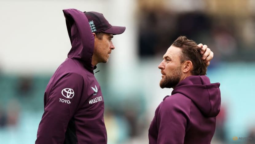 England get on their bikes as Windies sit in traffic jam