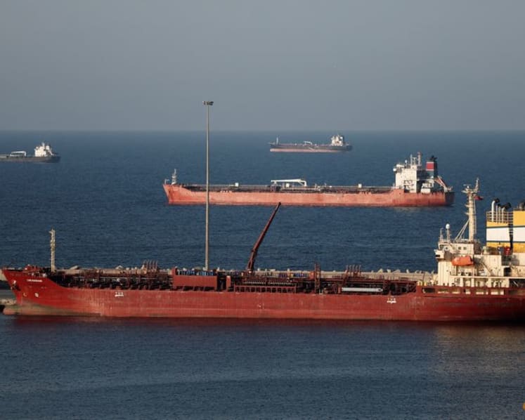 Stocks slip, dollar strong as Iran conflict pushes oil prices higher