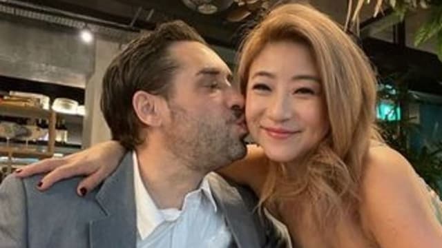 刚分享再婚喜讯，黄湘怡宣布怀孕！