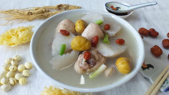【沈希家常菜食谱】鲜淮山栗子鸡
