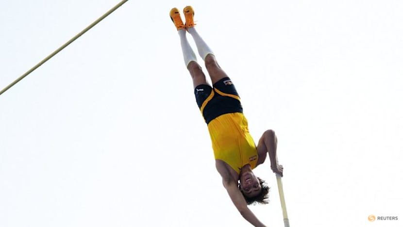 It's a bird, it's a plane - no, it's Mondo Duplantis