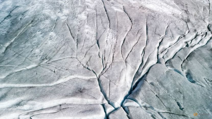 Swiss glaciers rapidly lose protective snow in punishing European heatwave