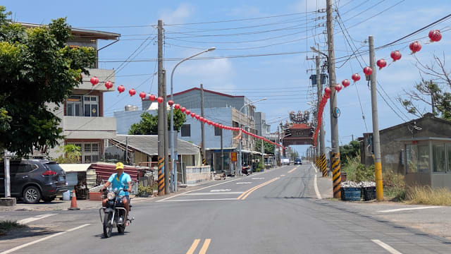 嘉义海岸线：在鱼塭与潮汐之间