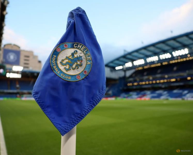 Chelsea urge vigilance after two fans injured ahead of Napoli match