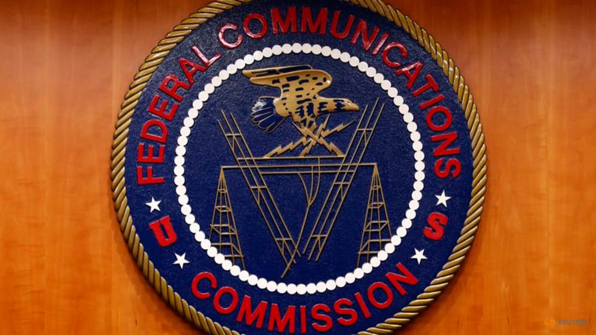 FCC banning imports of new Chinese-made routers, citing security concerns