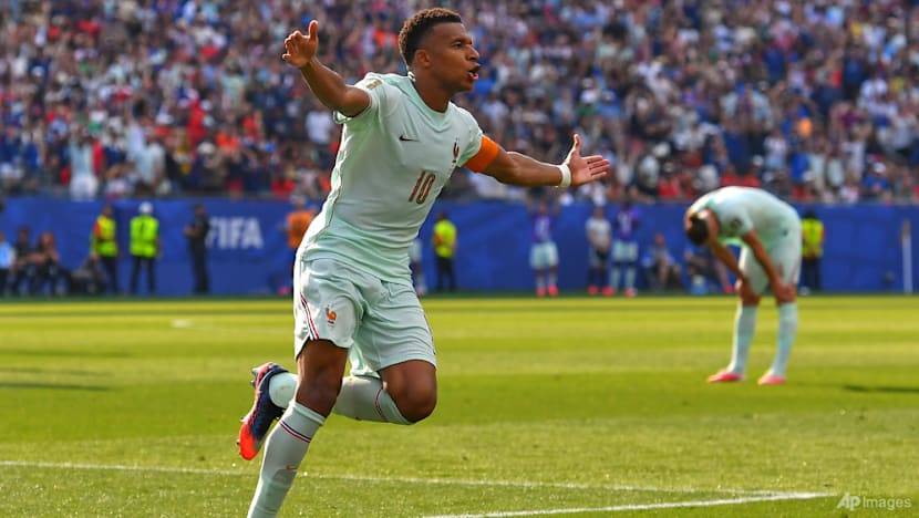 Mbappe leads France to comfortable 2-0 win over Morocco